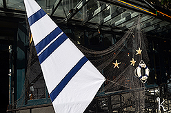 THE AMBER YACHT CLUB